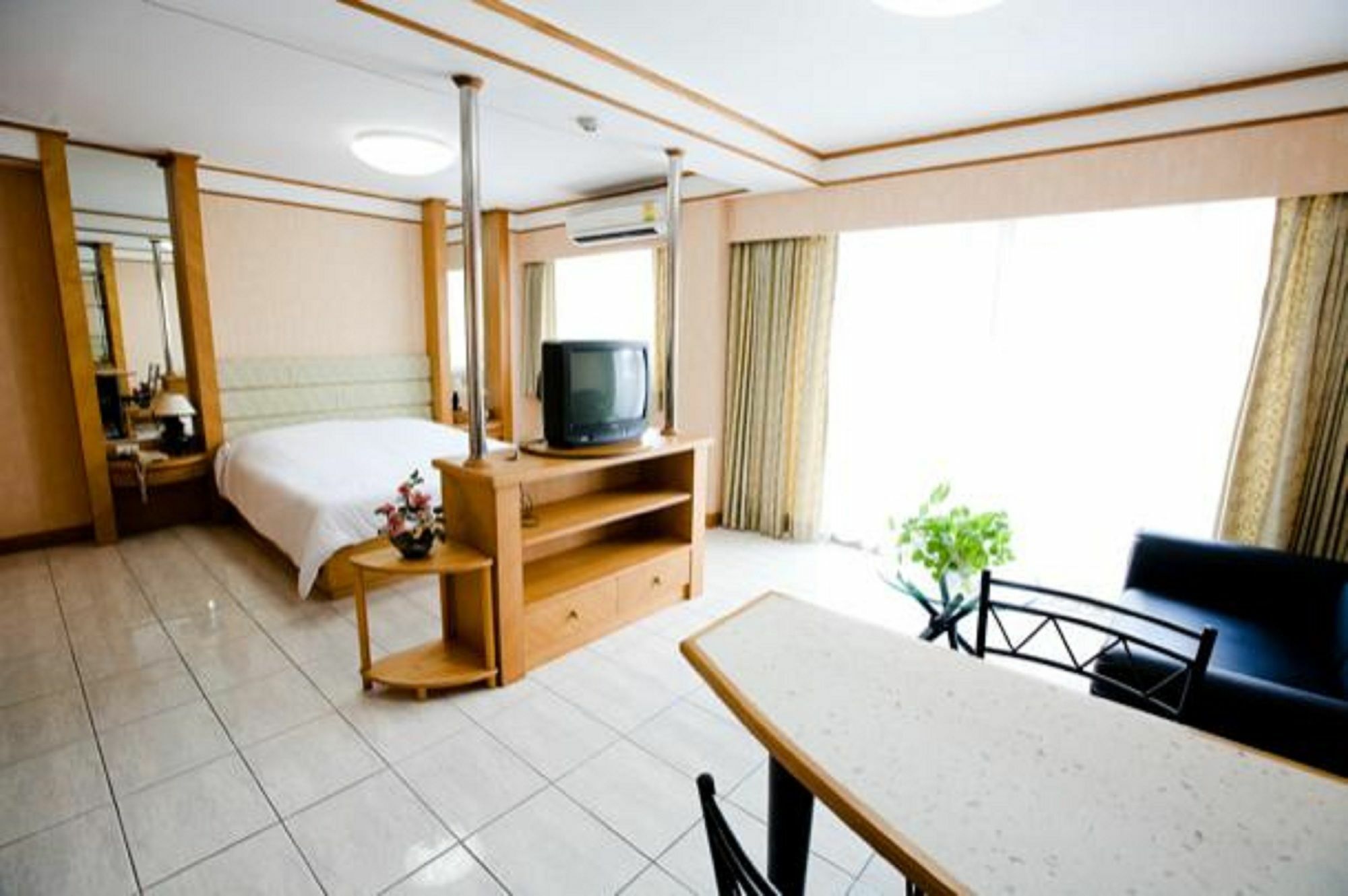 Aparthotel Roseate Ratchada Bangkok Zewnętrze zdjęcie