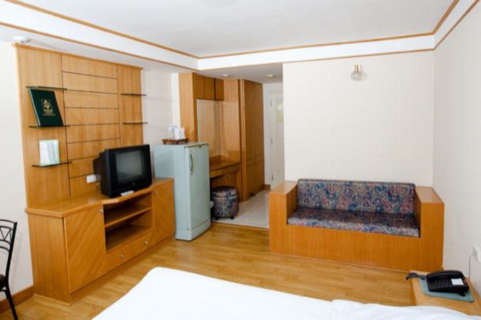 Aparthotel Roseate Ratchada Bangkok Zewnętrze zdjęcie